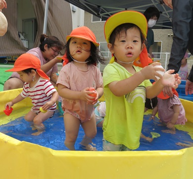 プールが始まったよ | 運営からのお知らせ-保育園 活動報告 | ひらぎの